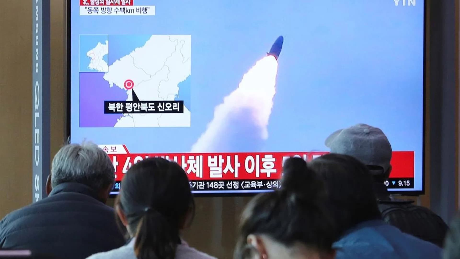 N. Korea fires 2 suspected missiles in possible new warning