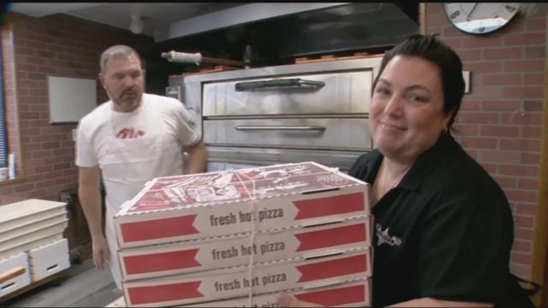 Mount Vernon pizzeria returns after fire, owner’s death