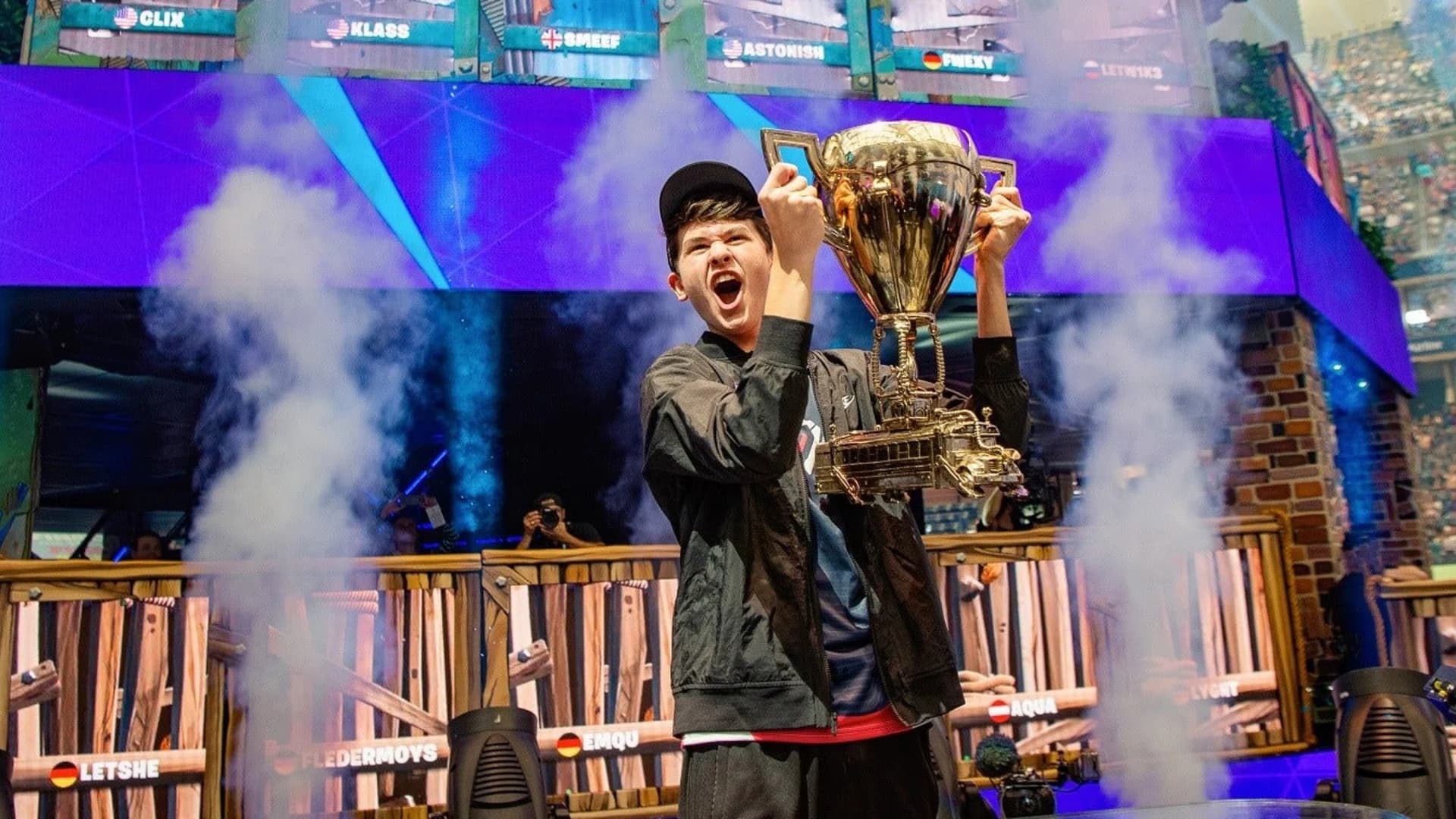 16-year-old Fortnite champion ‘swatted’ while livestreaming