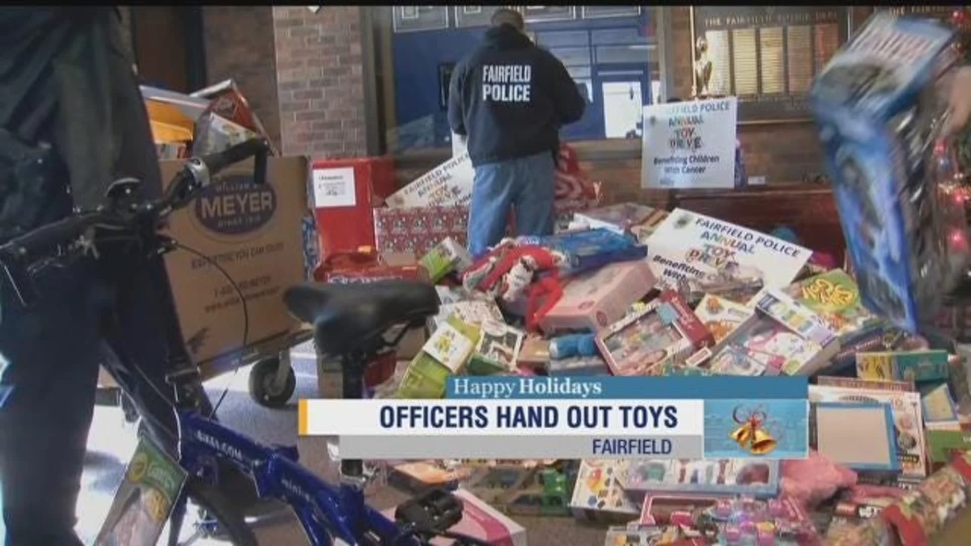 Fairfield officers deliver toys to cancer patients at St. Vincent’s Medical Center