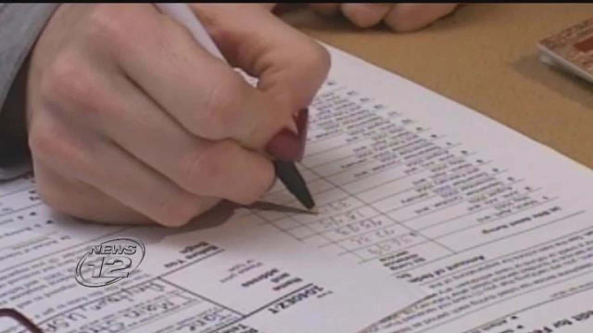 Taxpayers get 1-day extension due to IRS glitch