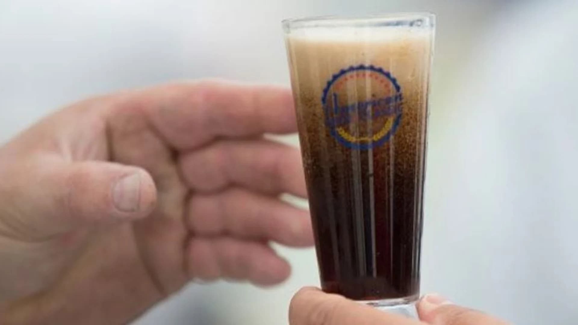 Poll: National Root Beer Float Day